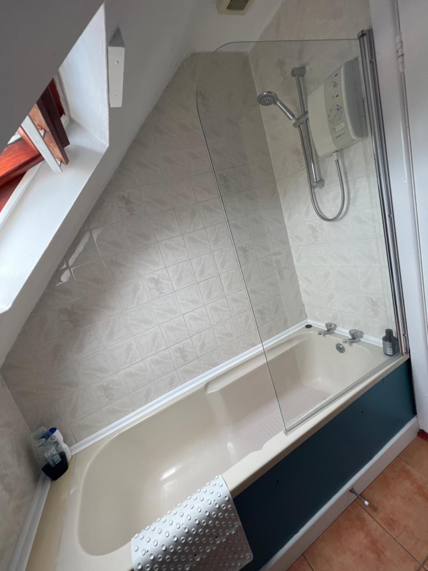 Pinebrook Bnb - 1F Budget Apartment With Shared Bath - 2 Room Types 킬리벡스 외부 사진